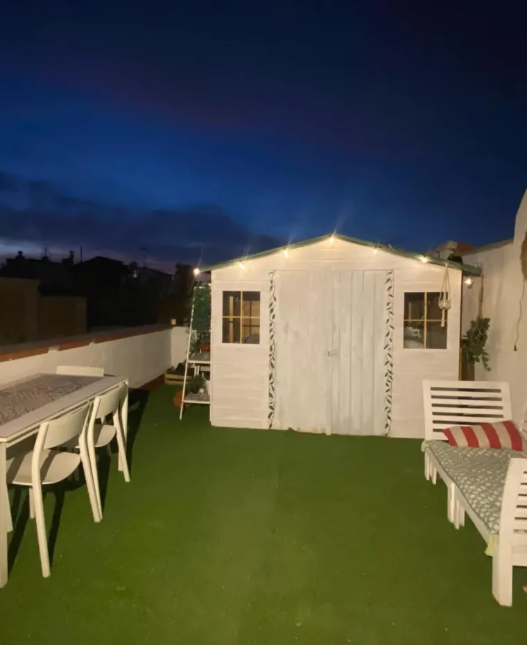 Karolina je od drvene kućice stvorila bajkovitu oazu mira uz more: Nevjerojatno koliko je stajalo