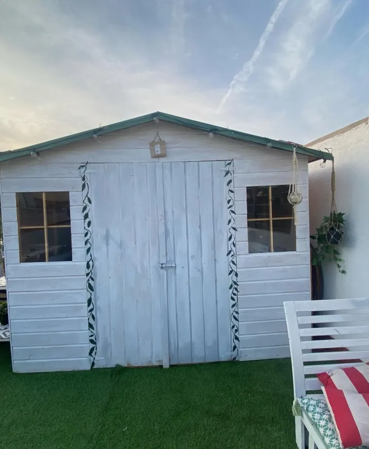 Karolina je od drvene kućice stvorila bajkovitu oazu mira uz more: Nevjerojatno koliko je stajalo