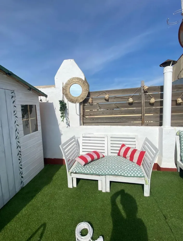 Karolina je od drvene kućice stvorila bajkovitu oazu mira uz more: Nevjerojatno koliko je stajalo