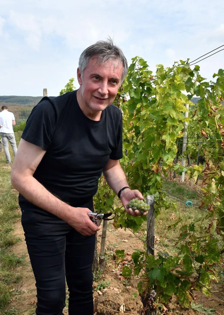 Ovako je Miroslav &Scaron;koro izgledao kada je tek upoznao svoju suprugu: Ljubav je planula brzo