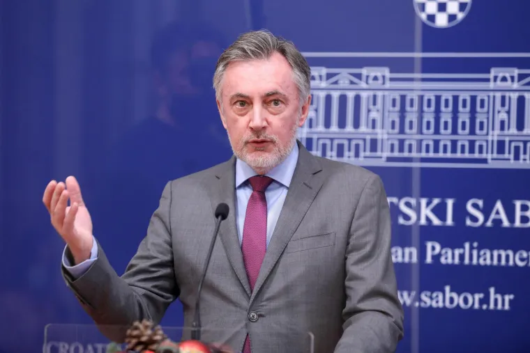 Ovako je Miroslav &Scaron;koro izgledao kada je tek upoznao svoju suprugu: Ljubav je planula brzo