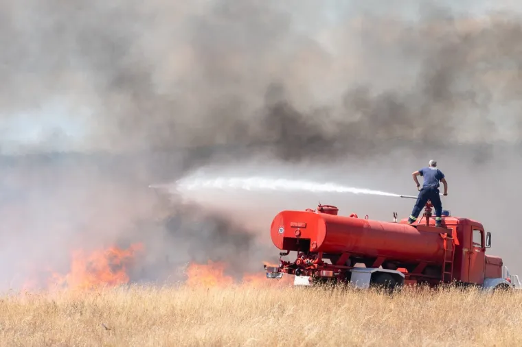 Apokaliptični požari pustoše dijelove Europe: Oglašena crvena uzbuna, ljudi bježe iz domova