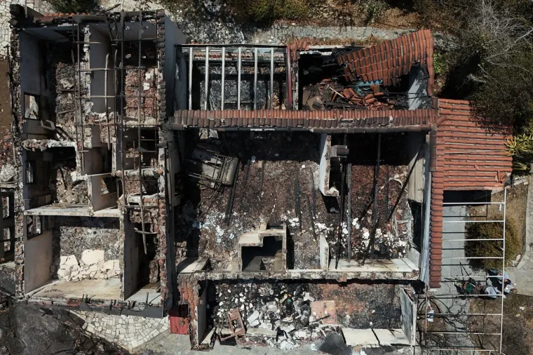 Apokaliptični požari pusto&scaron;e dijelove Europe: Ogla&scaron;ena crvena uzbuna, ljudi bježe iz domova