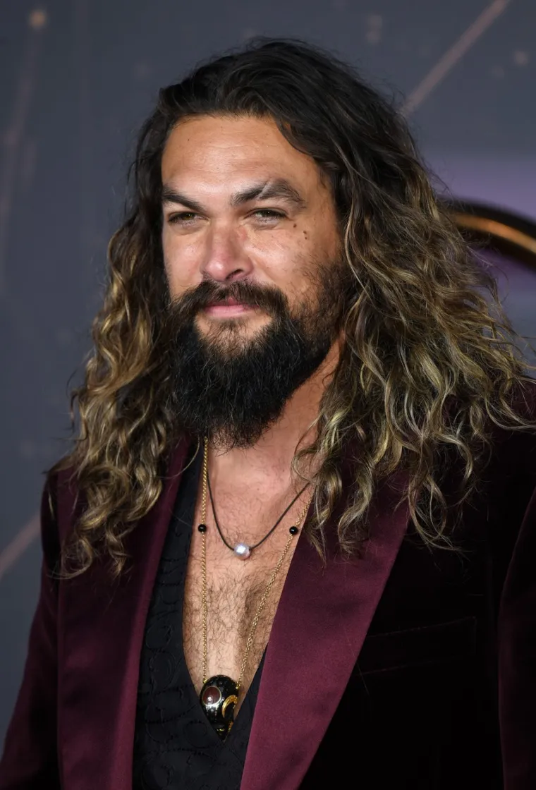 Od manekena surfera do superheroja: Evo kako se muževni Jason Momoa mijenjao kroz vrijeme