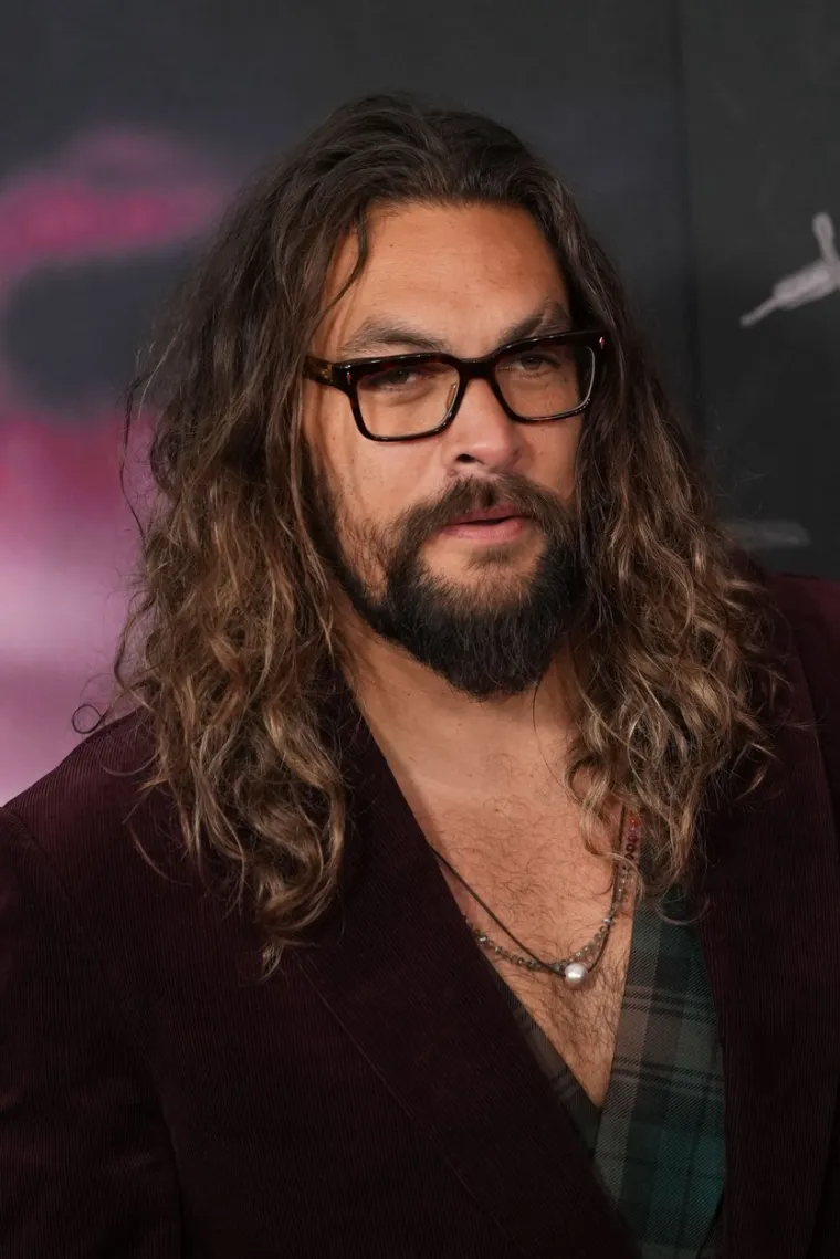 Od manekena surfera do superheroja: Evo kako se muževni Jason Momoa mijenjao kroz vrijeme