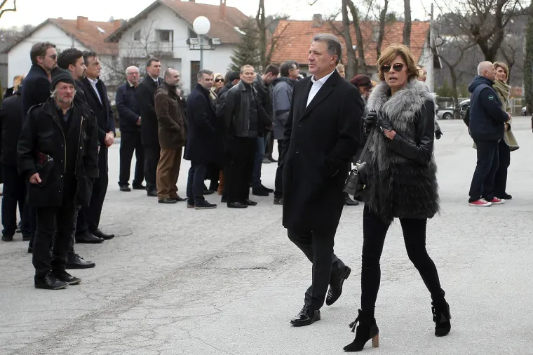 Sve žene Zdravka Mamića: Ljubi mlađu Hercegovku, a prije nje je bio čak tri puta u braku