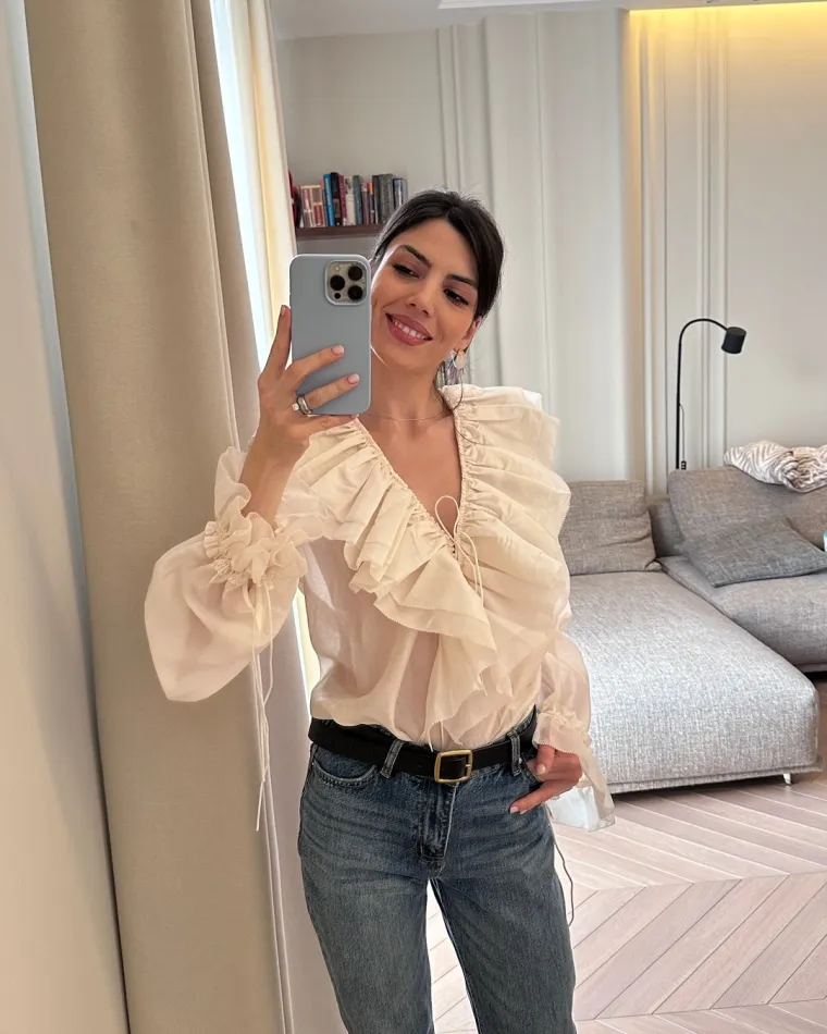 Zaručnica Milo&scaron;a Bikovića rijetko se pojavljuje u medijima, a ovo su njezina najbolja izdanja