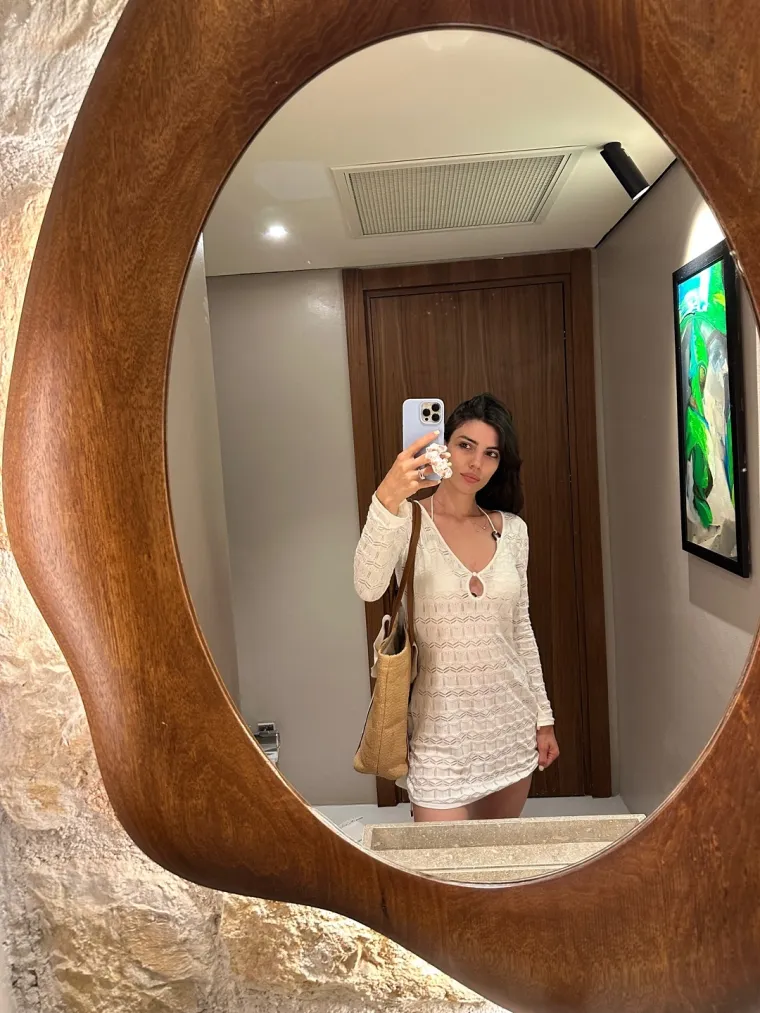 Zaručnica Milo&scaron;a Bikovića rijetko se pojavljuje u medijima, a ovo su njezina najbolja izdanja