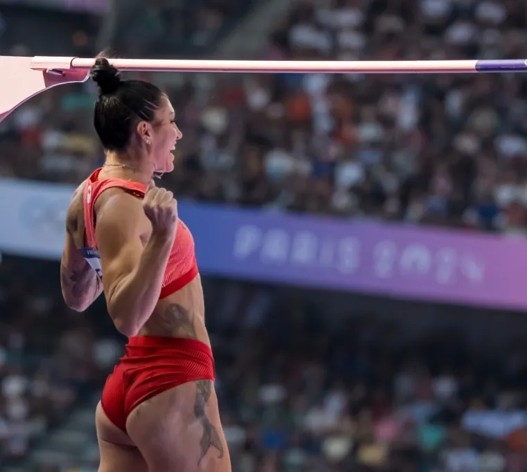 One bi mogle vladati modnim pistama, ali biraju rekorde i slavu na atletskoj!