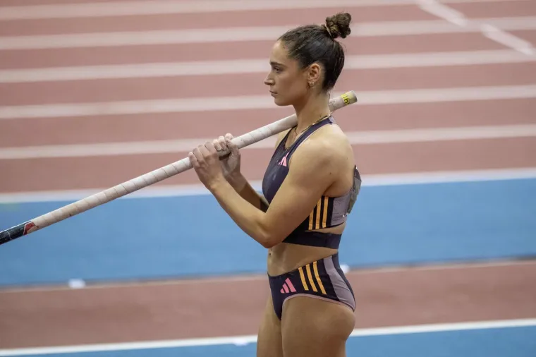 One bi mogle vladati modnim pistama, ali biraju rekorde i slavu na atletskoj!