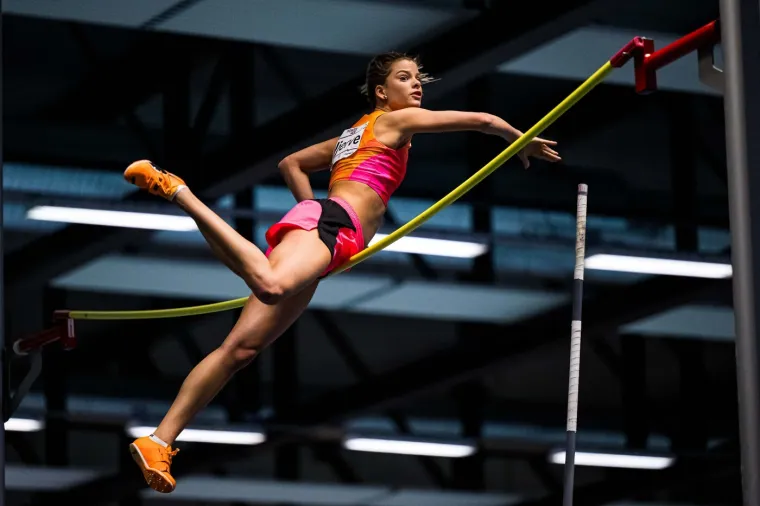 One bi mogle vladati modnim pistama, ali biraju rekorde i slavu na atletskoj!