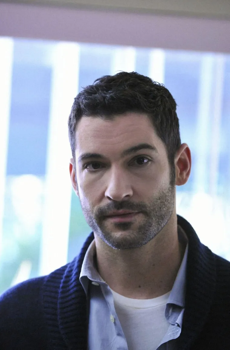 'Prokleto' zgodan Tom Ellis: Privatno obiteljski čovjek, a na ekranu - sami vrag