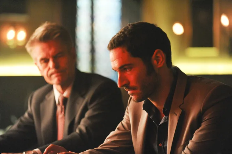 'Prokleto' zgodan Tom Ellis: Privatno obiteljski čovjek, a na ekranu - sami vrag