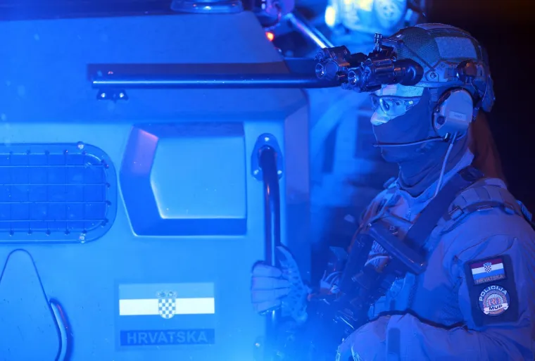 Neviđeni prizori iz samog centra Zagreba: Pogledajte kakva moć je protutnjala ulicama metropole