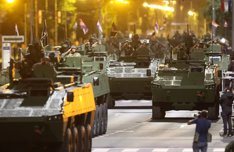 Neviđeni prizori iz samog centra Zagreba: Pogledajte kakva moć je protutnjala ulicama metropole