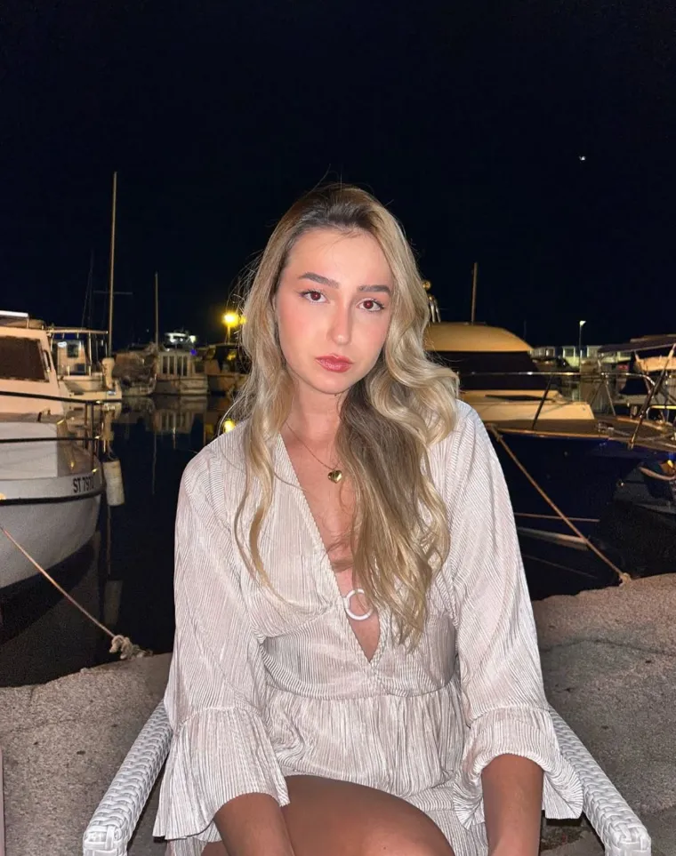 Najbolja izdanja Thompsonove nećakinje: Nema &scaron;to joj ne stoji, a ljubi markantnog plesača