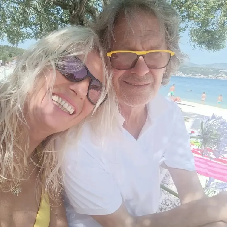 Tedi Spalato osvojio je srce strastvene bajkerice: Upoznajte njegovu 18 godina mlađu Branku Šlegl