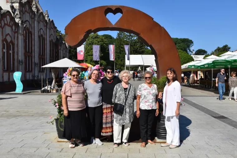 Tandem iz snova: Dvije plavu&scaron;e privukle pažnju u Čakovcu, izgledale kao sestre