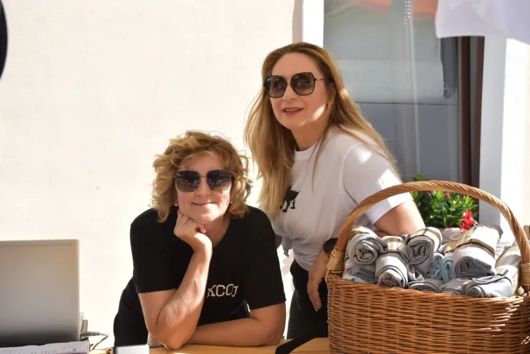 Tandem iz snova: Dvije plavuše privukle pažnju u Čakovcu, izgledale kao sestre