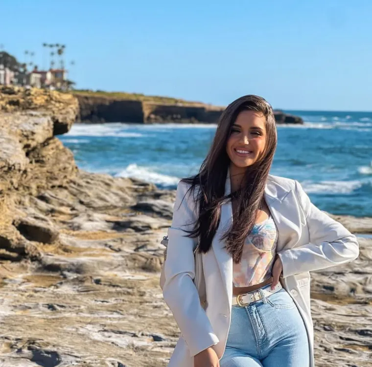 Nećete vjerovati tko je djevojka Adija Šoše: Lijepa Beograđanka zaludjela je društvene mreže