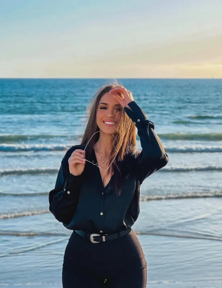 Nećete vjerovati tko je djevojka Adija Šoše: Lijepa Beograđanka zaludjela je društvene mreže