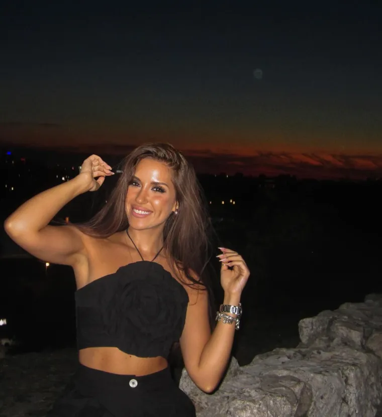 Nećete vjerovati tko je djevojka Adija Šoše: Lijepa Beograđanka zaludjela je društvene mreže