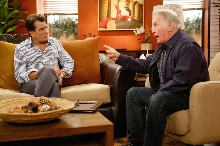 Biste li ga prepoznali? Doživio srčani udar na setu, vodio borbu s porocima, a uhićen više od 60 puta