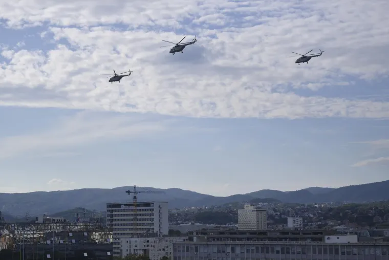 Rafalei zagrmili na nebu iznad Zagreba: Ovako ne&scaron;to ne viđa se često