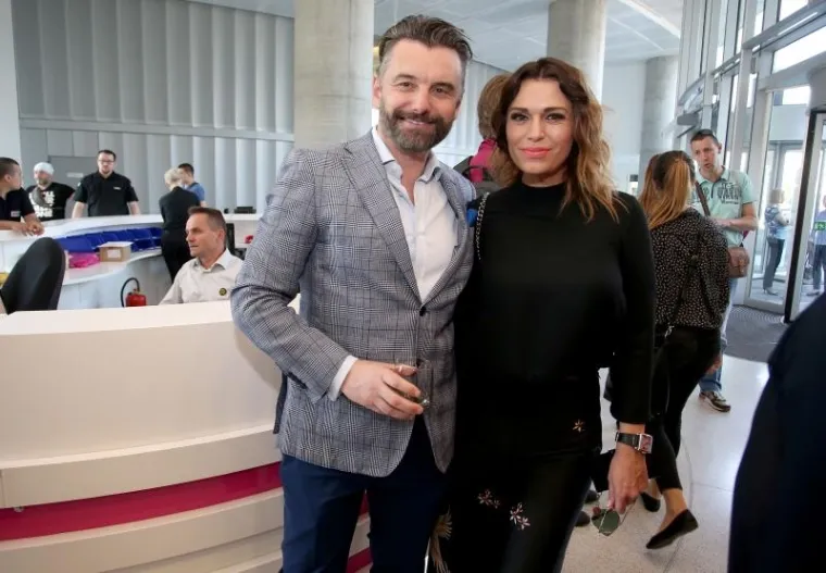 Mila Horvat iznenadila sve pojavom na mimohodu: Evo čime se danas bavi lijepa voditeljica