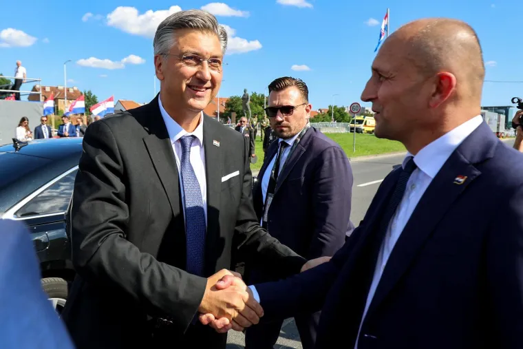 TOP 100 fotografija s velikog vojnog mimohoda: Hrvatska ima na &scaron;to biti ponosna