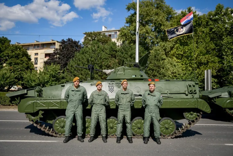 TOP 100 fotografija s velikog vojnog mimohoda: Hrvatska ima na &scaron;to biti ponosna