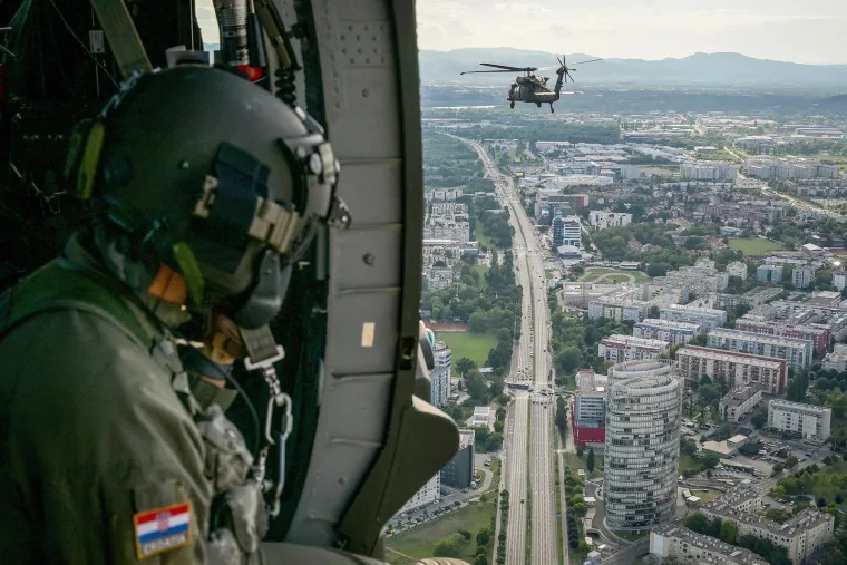 TOP 100 fotografija s velikog vojnog mimohoda: Hrvatska ima na što biti ponosna