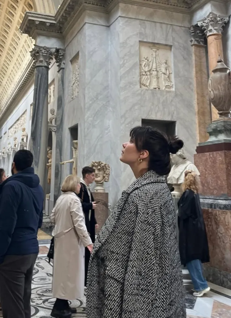 Zastao je dah tisućama: Tko je djevojka koja je recitacijom &lsquo;Gospa Marija&rsquo; očarala Hrvatsku?