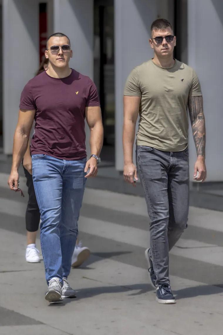 Red tetovaža i smjelih modnih kombinacija: Ova tri frajera Osječanke nisu ostavili ravnodu&scaron;nima