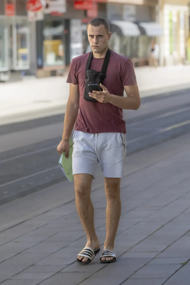 Red tetovaža i smjelih modnih kombinacija: Ova tri frajera Osječanke nisu ostavili ravnodu&scaron;nima