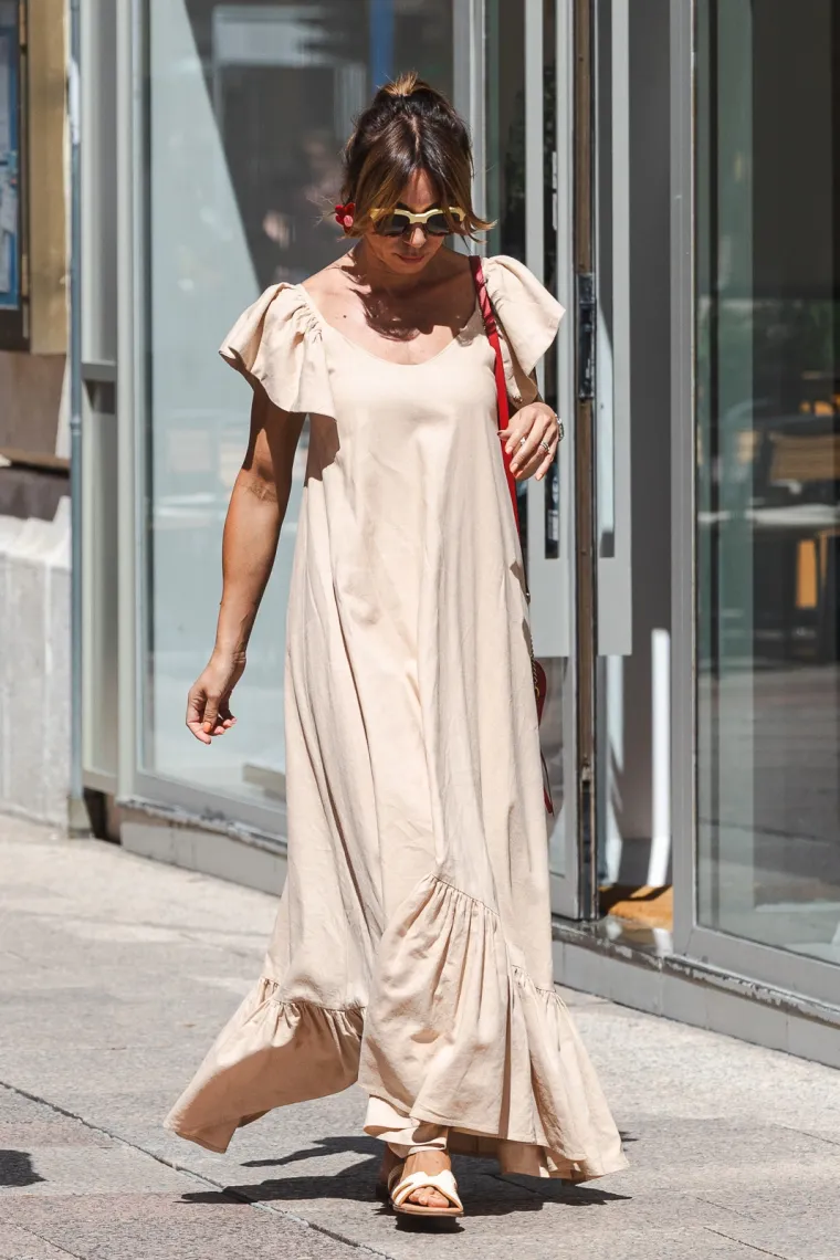 Ljetna eksplozija stila u Rijeci: Tri zgodne dame u lepršavim haljinama izazvale opću pomutnju