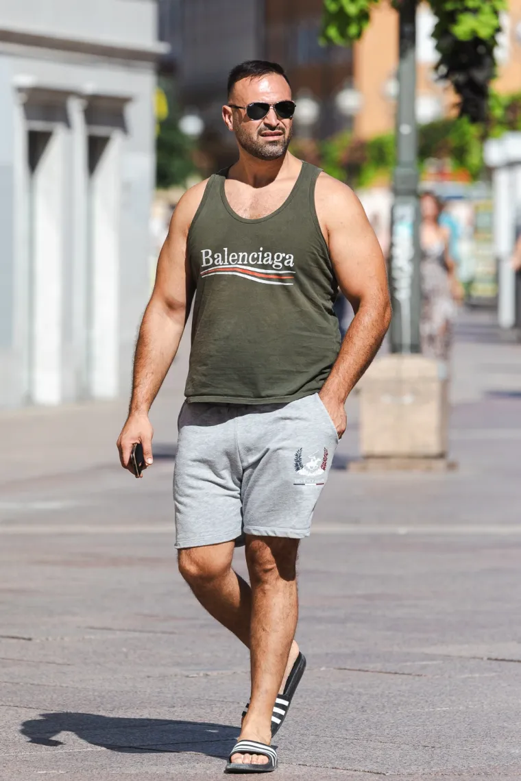 Ljetna eksplozija stila u Rijeci: Tri zgodne dame u lepr&scaron;avim haljinama izazvale opću pomutnju