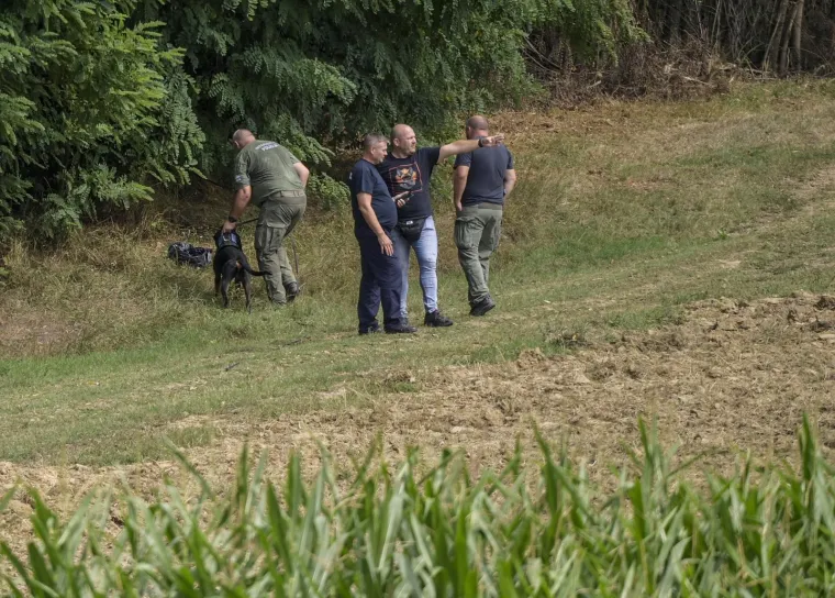 Ovo je kuća u kojoj se sinoć dogodilo ubojstvo: Fasada prepuna rupa od metaka