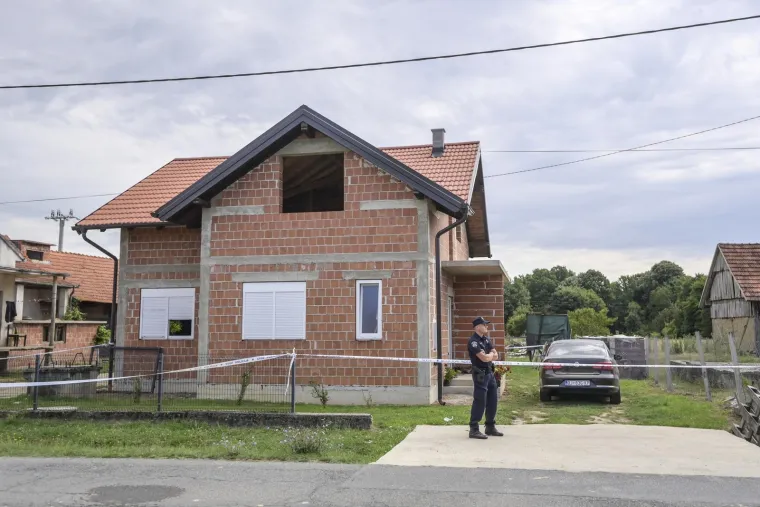 Ovo je kuća u kojoj se sinoć dogodilo ubojstvo: Fasada prepuna rupa od metaka