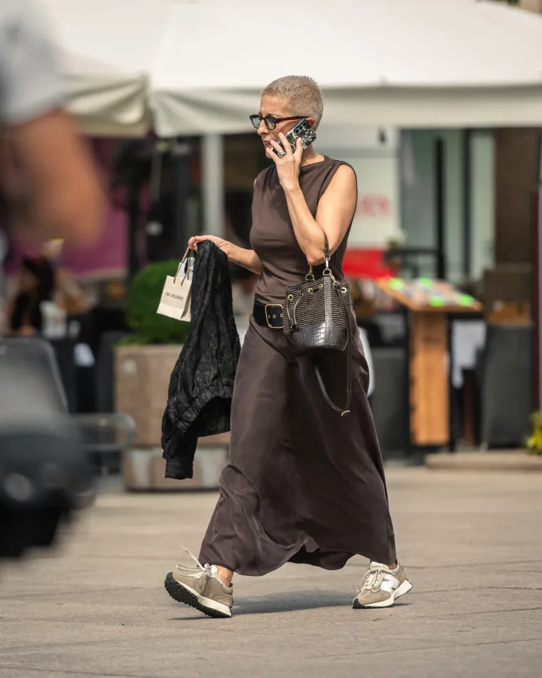 Djevojke na &scaron;pici pokazale duge noge: Zablistale u vrućim ljetnim kombinacijama