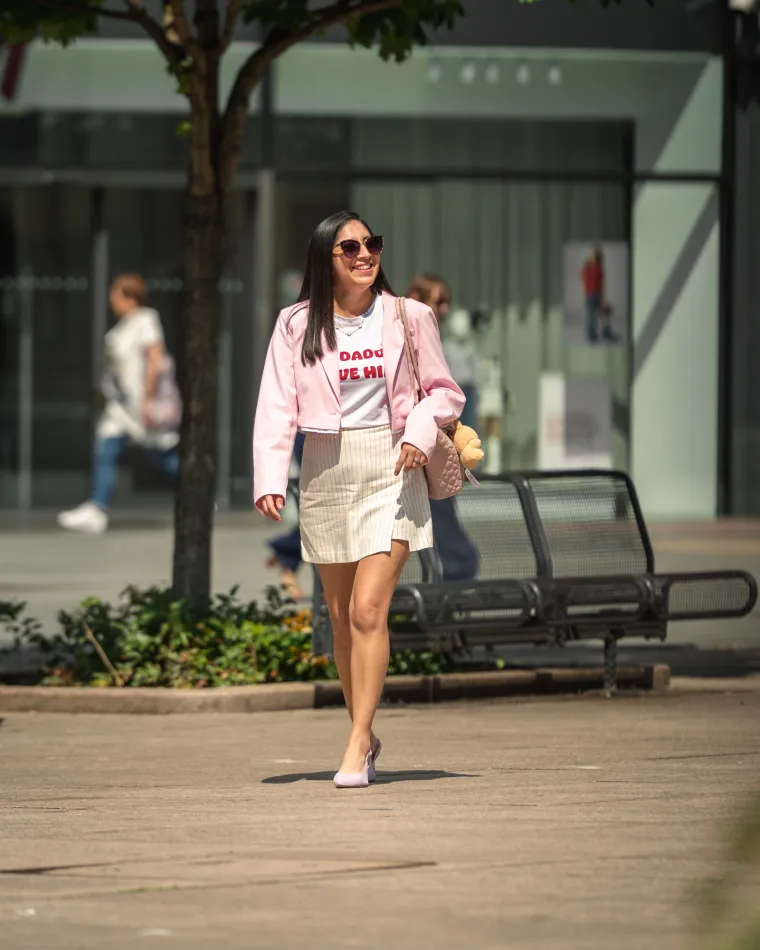 Djevojke na &scaron;pici pokazale duge noge: Zablistale u vrućim ljetnim kombinacijama