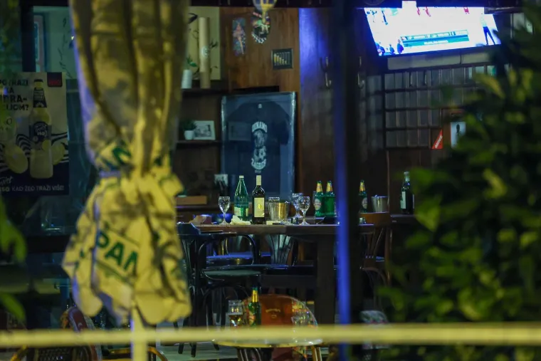 Tragovi krvi i policijske trake: Pogledajte što je ostalo nakon velike tučnjave na Jarunu