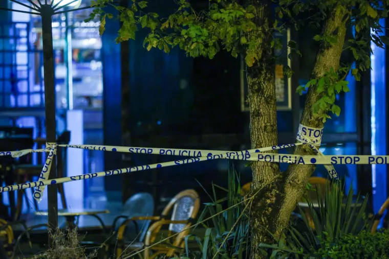 Tragovi krvi i policijske trake: Pogledajte &scaron;to je ostalo nakon velike tučnjave na Jarunu