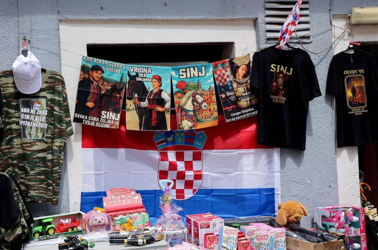 Svake sreće i ljepote u Sinju danas! Ante iz Splita: 'Ne zna se jesu cure lip&scaron;e ili janjetina slađa'