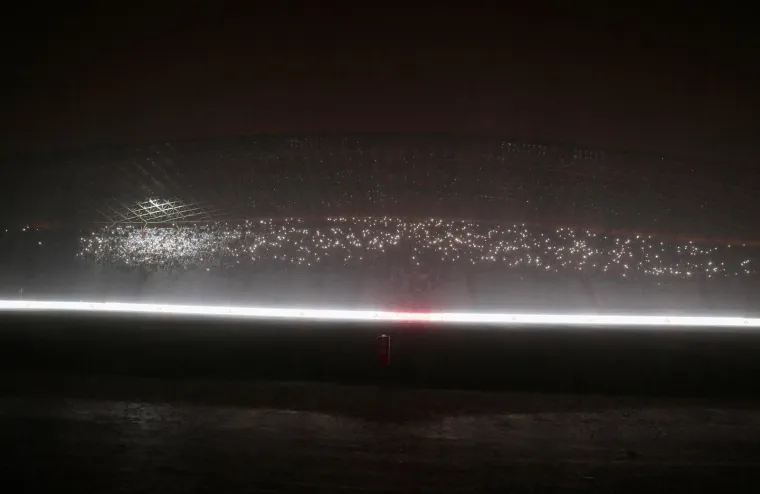 Ludilo na potopljenom Poljudu kakvo se ne pamti! Nestalo struje, palile se baklje i čekali skokovi u vodu