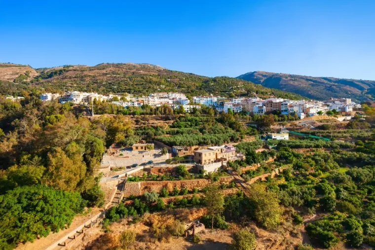 Ovo selo izgleda kao iz bajke, ali u njemu je zabranjeno umrijeti: Nećete vjerovati za&scaron;to