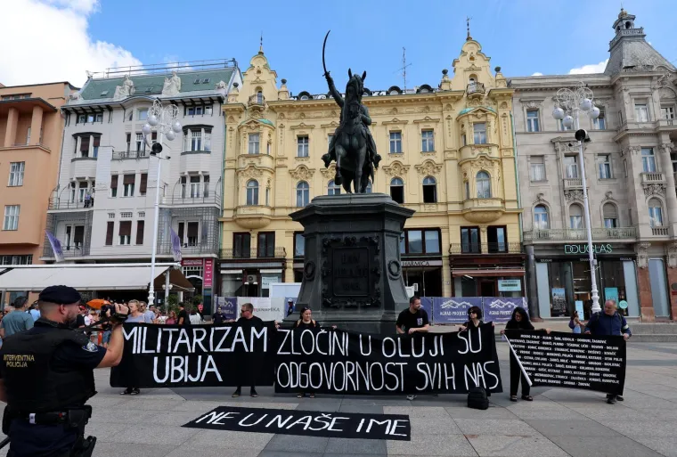 Antiratni prosvjed u srcu Zagreba: 'Zločini u Oluji su odgovornost svih nas'
