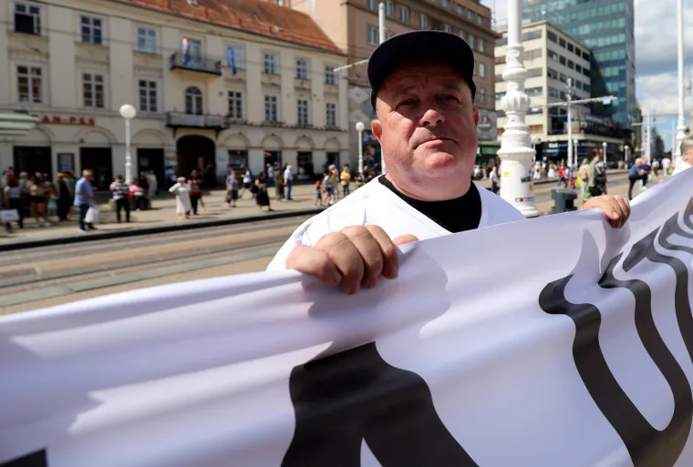 Antiratni prosvjed u srcu Zagreba: 'Zločini u Oluji su odgovornost svih nas'