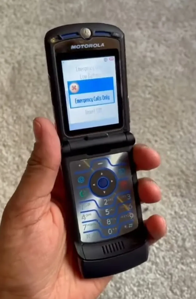 Ako ste rođeni 90-ih sigurno se sjećate ovih mobitela: Nevjerojatno, ali nekada su bili pravi hit