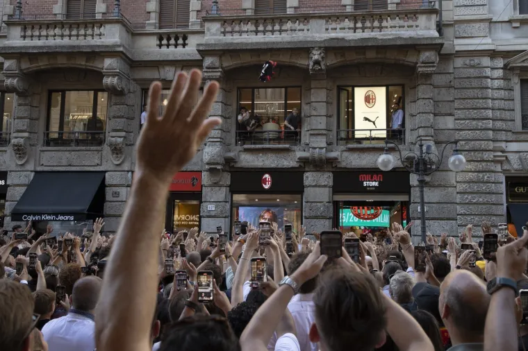 Ovo je u Milanu doživjelo samo par igrača u povijesti: Pomahnitala masa već sad obožava Luku Modrića
